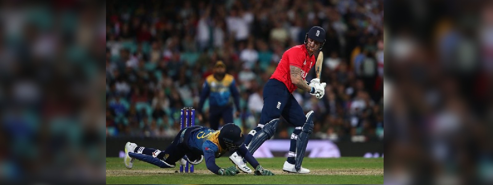 එංගලන්තය Semi Final යයි