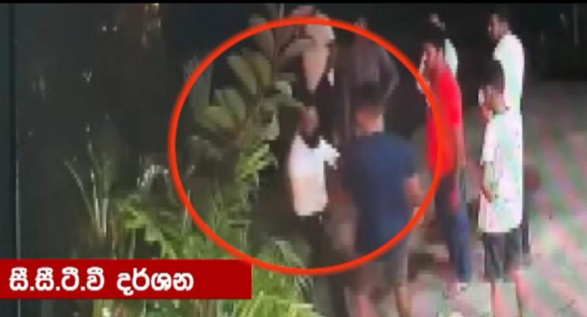 සිසුවෙක් පැහැරගෙන ගොස් පහර දෙයි..