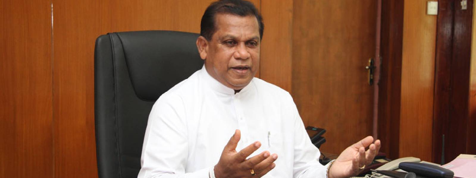 ආණ්ඩුව ඡන්දයට බයයි..