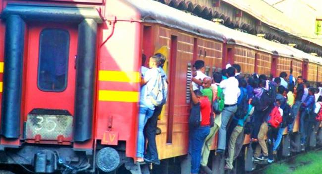 දෛනික දුම්රිය ගමන් වාර 30ක් අවලංගු කෙරේ..