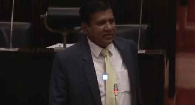 ත්‍රස්ත විරෝධී කෙටුම්පත ඉදිරිපත් කිරීම කල් දමයි