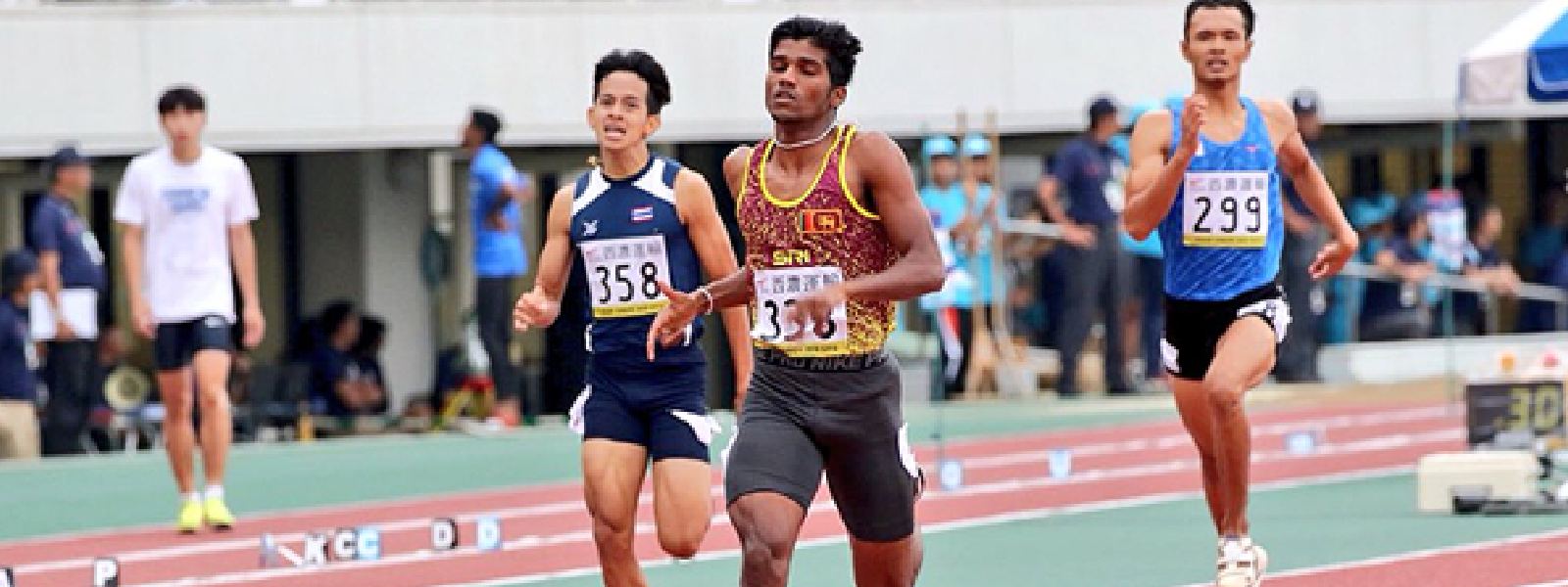 අරුණ දර්ශනගෙන් විශිෂ්ට දස්කම්