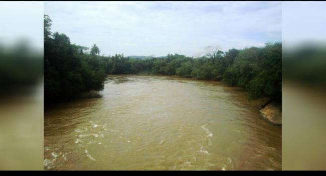 බුලත්සිංහල අවට සුළු ගංවතුර තත්ත්වයක්...