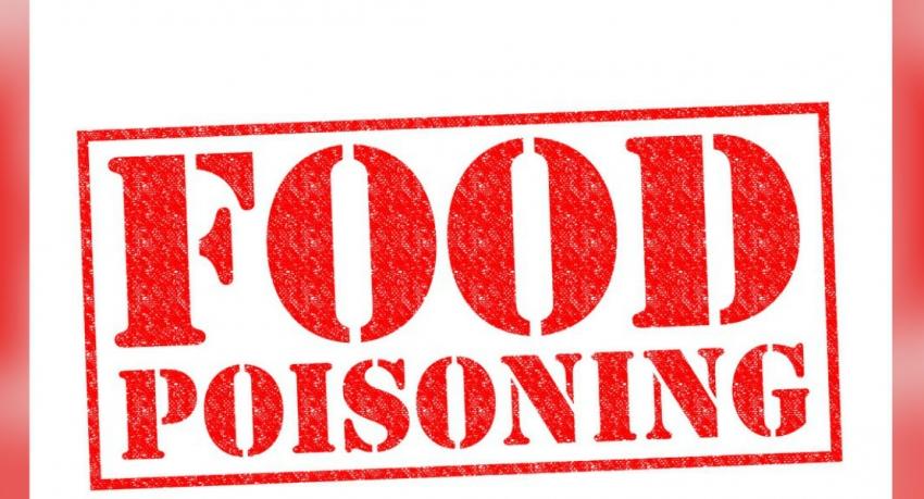 ආහාර විෂවීමකින් මහඔය පාසලක සිසුන් 40ක් රෝහලේ