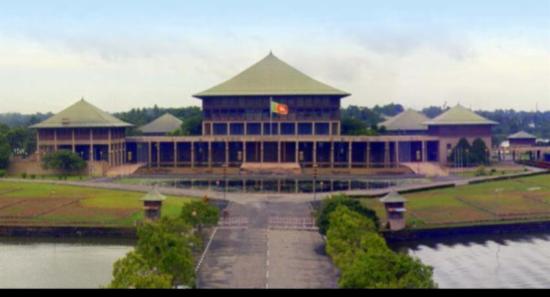 මත්ද්‍රව්‍ය උවදුර පාලනයට විශේෂ කාරක සභාවක්..