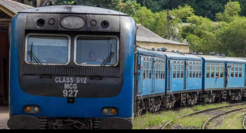 දුම්රිය වෘත්තීය සමිති ක්‍රියාමාර්ගය අත්හිටුවයි