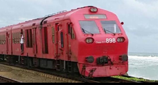 දුම්රිය ගමන්වාර 20ක් අවලංගුයි..