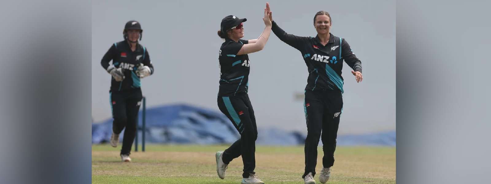 පළමු T20 තරගයේ ජය නවසීලන්තයට