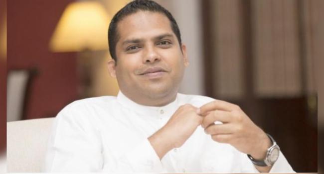 වෙනස් නොවන සංචාරක ප්‍රතිපත්තියක් ඉදිරිපත් කරනවා