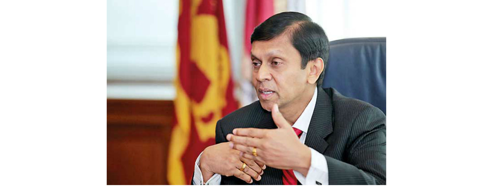 ආර්ථිකය බංකොළොත් වෙන්න හේතු අහන්න කබ්රාල් කැඳවයි