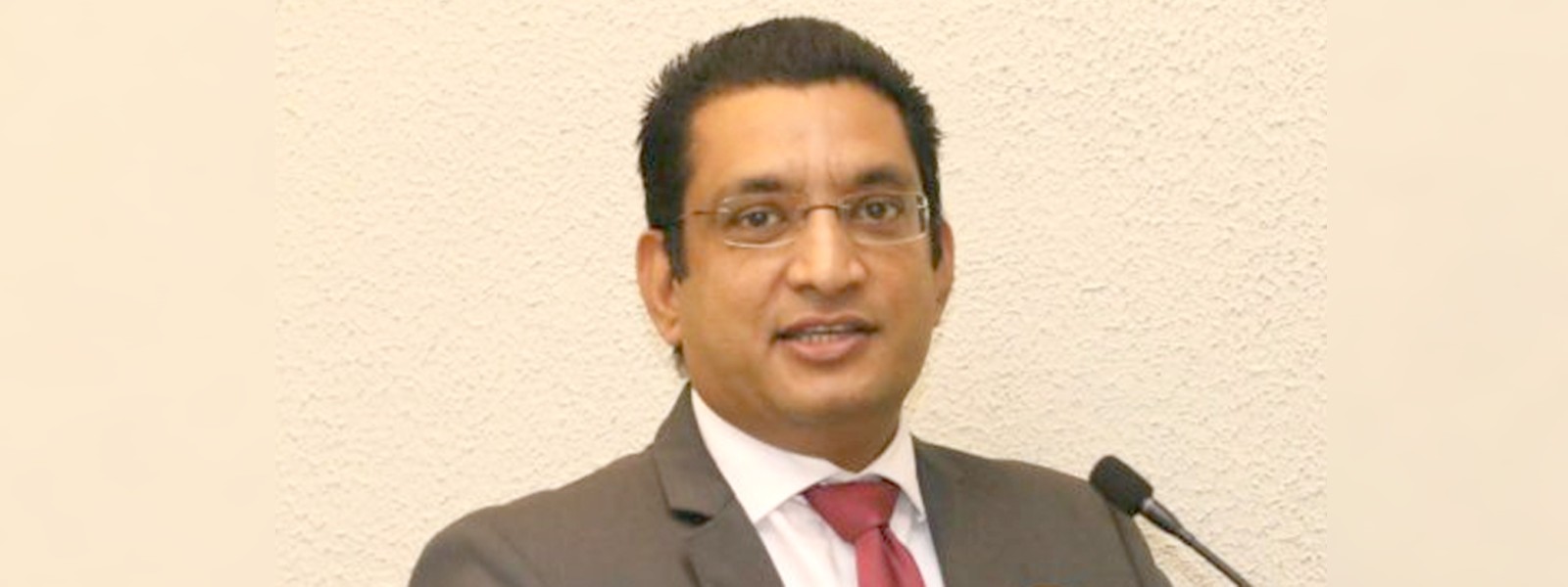 විදේශ ඇමති කටාර් රාජ්‍යයේ සංචාරයක..