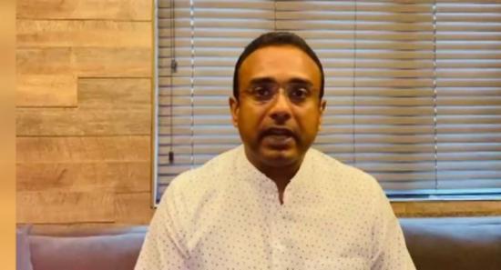 මනූෂ නානායක්කාරගෙන් පෙත්සමක්