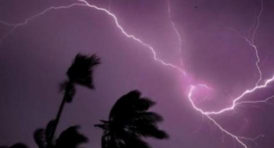 ප්‍රදේශ රැසකට ප්‍රභල අකුණු පිළිබඳ අනතුරු ඇඟවීම්!