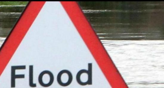 මහවැලි ගඟ මනම්පිටියෙන් තවදුරටත් සුළු ගංවතුර මට්ටමේ