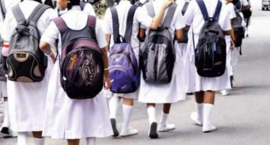 පාසල් දෙවන වාරය ඇරඹේ...