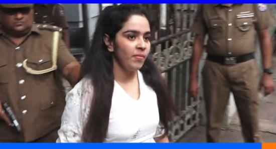 සංජීව ඝාතනයේ සැකකාර ඉෂාරා සෙව්වන්දි රිමාන්ඩ්.