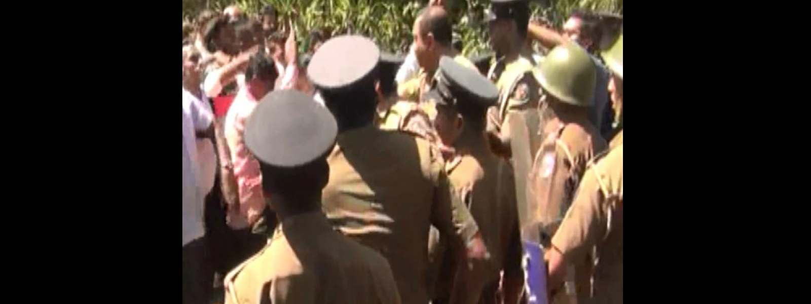மஸ்கெலிய பிரதேச சபை தலைவர் தெரிவில் கைகலப்பு