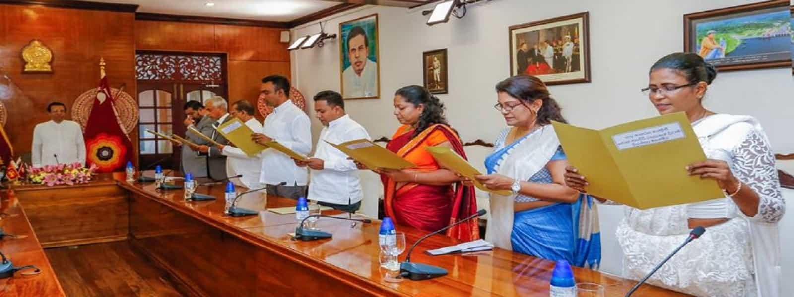 ஐ.ம.சு.கூ உறுப்பினர்கள் சத்தியப்பிரமாணம்          