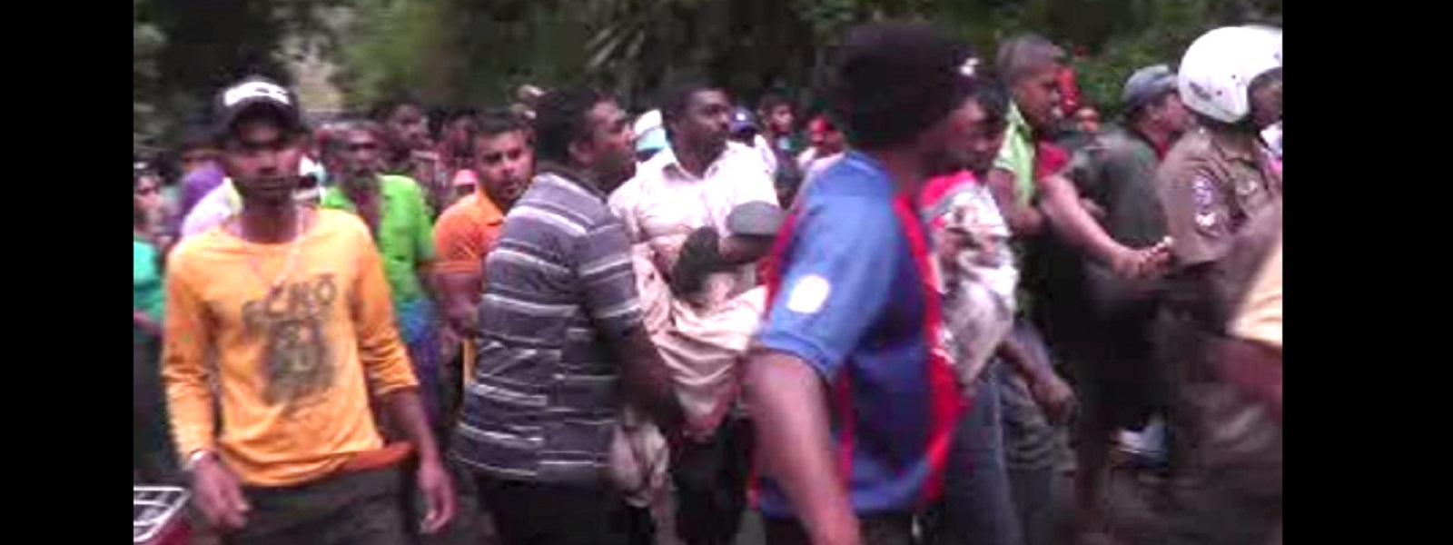  உளுகங்க ஆற்றில் மூழ்கி நால்வர் உயிரிழப்பு