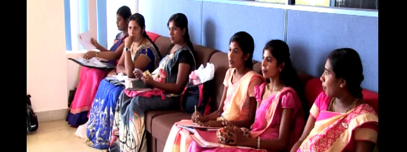 வேலையற்ற பட்டதாரிகளுக்கு நேர்முகத் தேர்வு 