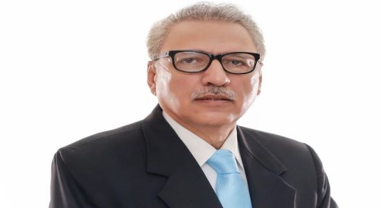 பாகிஸ்தானின் புதிய ஜனாதிபதியாக ஆரிஃப் அல்வி தெரிவு