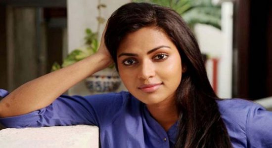 எதிர்காலத்தில் அரசியலில் ஈடுபடுவேன்: அமலா பால்