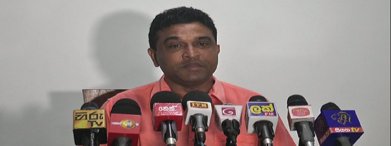 தெபுவன பொலிஸ் அதிகாரி கைது தொடர்பில் நலீன் பண்டார 