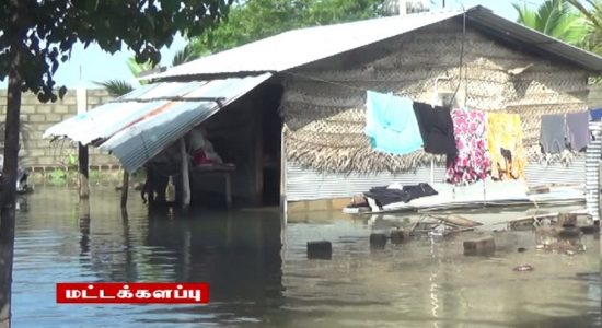 சீரற்ற வானிலையால் 49,000 பேர் பாதிப்பு