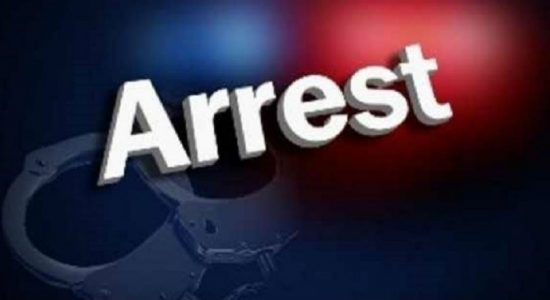வௌிநாட்டு சிகரட்களுடன் மூவர் கைது
