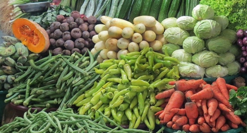 சீரற்ற வானிலையால் மரக்கறிகளின் விலை வீழ்ச்சி