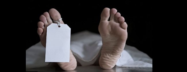 தென்கிழக்கு பல்கலை விடுதிக்குள் மாணவரின் சடலம் 