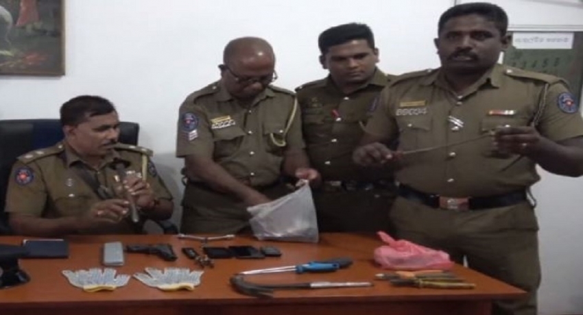 மட்டக்களப்பில் பல்வேறு கொள்ளைச் சம்பவங்களுடன் தொடர்புடைய ஐவர் கைது