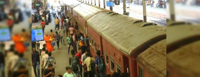 30 ரயில்களை இன்று முதல் சேவையில் ஈடுபடுத்த ஏற்பாடு
