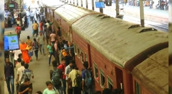 30 ரயில்களை இன்று முதல் சேவையில் ஈடுபடுத்த ஏற்பாடு