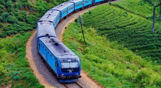 கோட்டையிலிருந்து பதுளைக்கு விசேட ரயில் சேவை 
