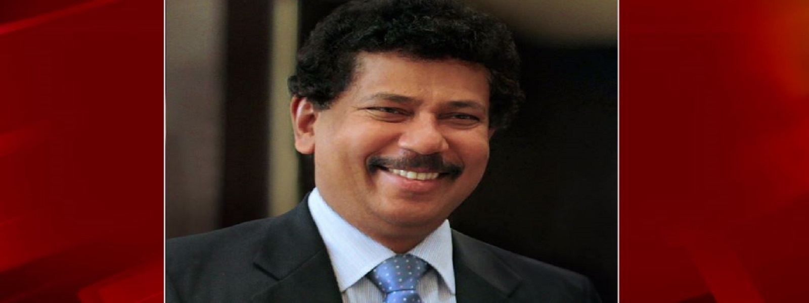 பிரதமரின் செயலாளராக காமினி செனரத் நியமனம்