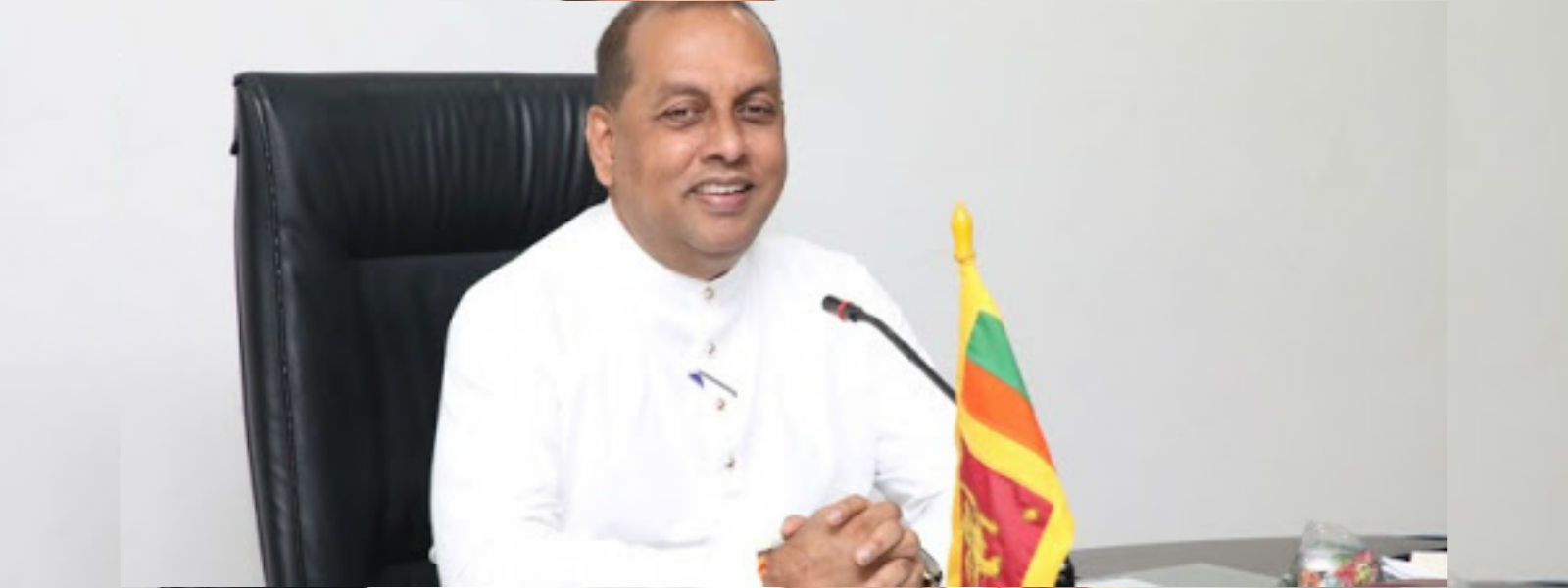 மரங்களை வெட்டி அகற்றாது மீள் நடுகை செய்ய நடவடிக்கை