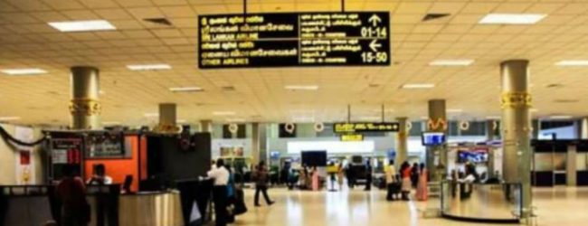 வௌிநாடுகளிலிருந்து 121 பேர் தாயகம் திரும்பினர் 