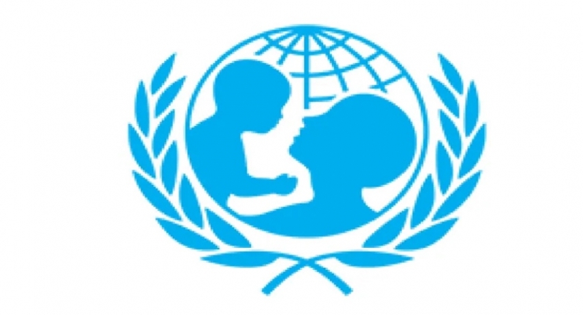 HIV தொற்றால் கடந்த ஆண்டில் மாத்திரம் 3,20,000 குழந்தைகள் உயிரிழப்பு: UNICEF அறிக்கை