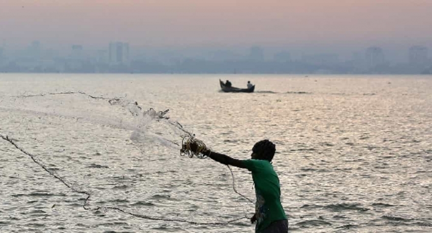 மீன்பிடி நடவடிக்கைகளை தவிர்க்குமாறு அறிவுறுத்தல்