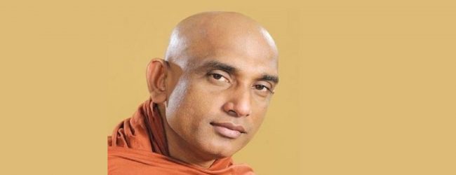 பாராளுமன்ற உறுப்பினராக அத்துரலிய ரத்தனதேரர் தெரிவு