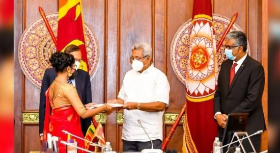 பல்கலை மாணவர்களுக்கு மடிக்கணினி வழங்கல் ஆரம்பம்