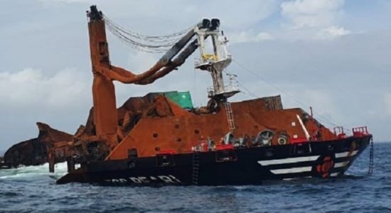 கடல் நீரில் இரசாயனம் கலந்தமை உறுதியானது