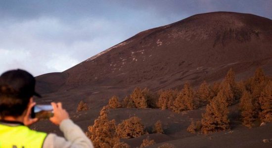 Cumbre Vieja எரிமலை குமுறல் முடிவுக்கு வந்தது