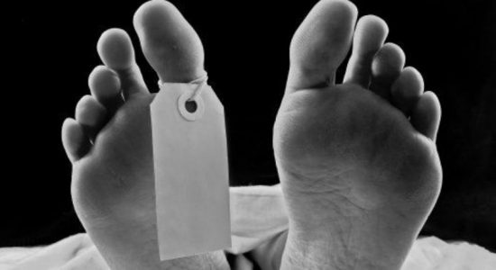 ஹோட்டல் தீயில் சிக்கி பணியாளர் பலி 