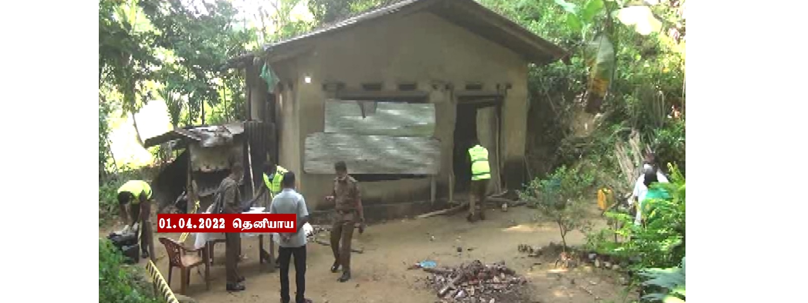 தெனியாயவில்  கணவரால் மனைவி வெட்டிக் கொலை