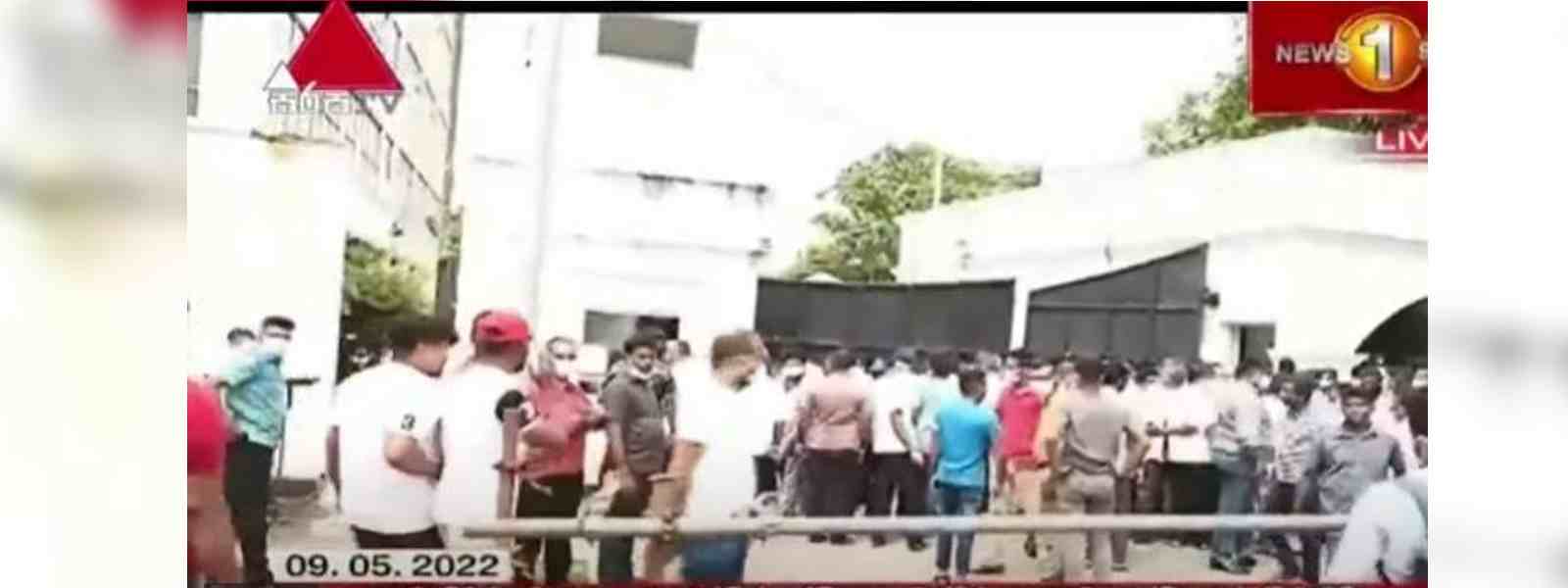 காலி முகத்திடலில் தொடர்ந்தும் பதற்ற நிலை