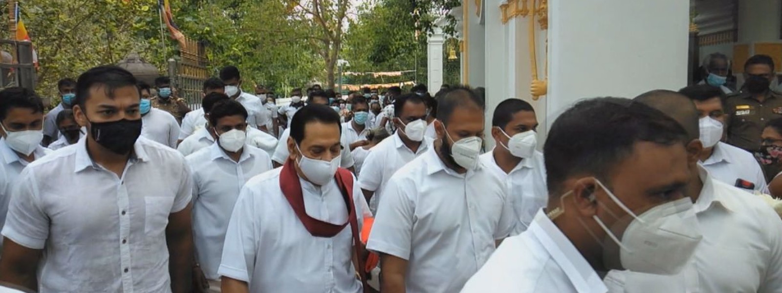 ஜயஶ்ரீ மகா போதி வழிபாட்டில் ஈடுபட்ட பிரதமர்