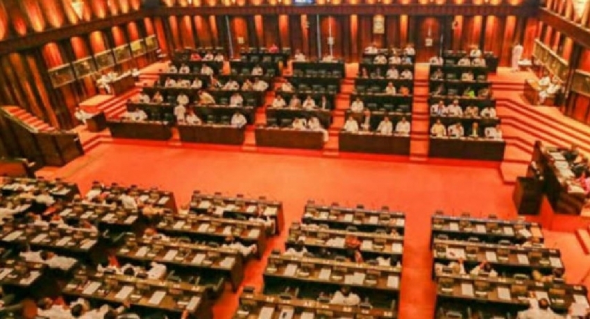 ஒரு வருட சம்பளத்தை அர்ப்பணிக்கும் அமைச்சர்கள் 