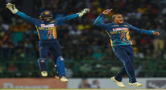 அவுஸ்திரேலியாவை வென்று வரலாறு படைத்த இலங்கை